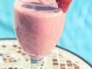 juice strawberry drink fruit drinking smoothie